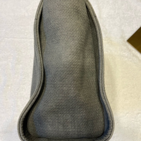 Chanel Deauville Shoulder Bag - Pre Black Friday Sale!!! - Picture 8 of 16